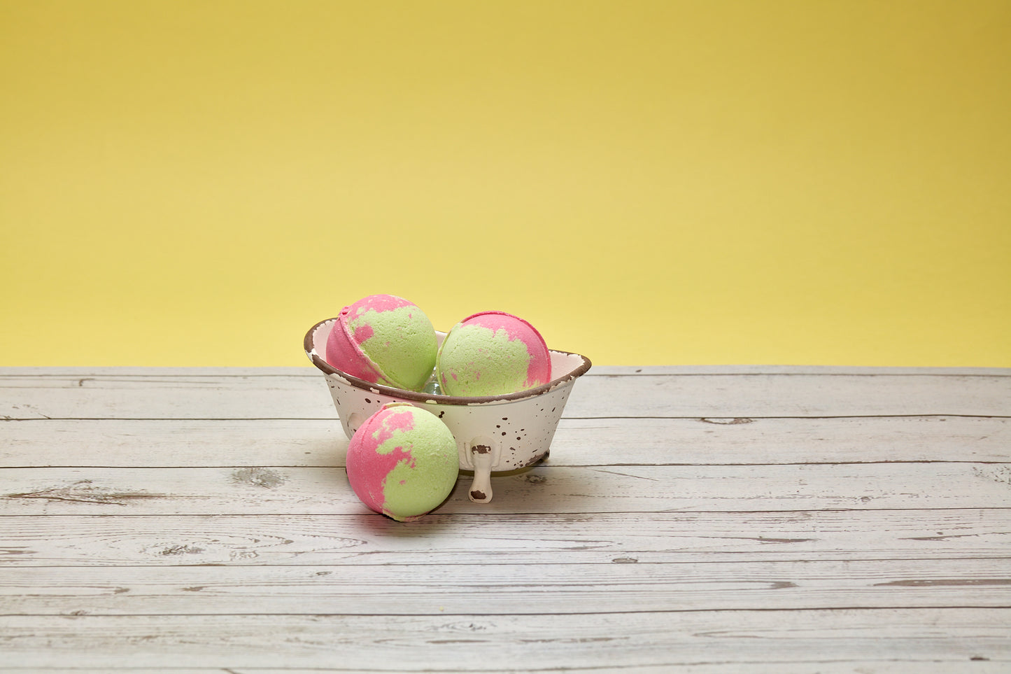 Strawberry Bath Bomb